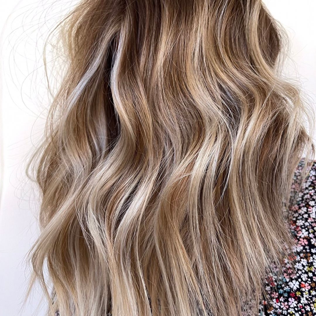 HAIR FORMULATION WITH THE COLOR WHEEL