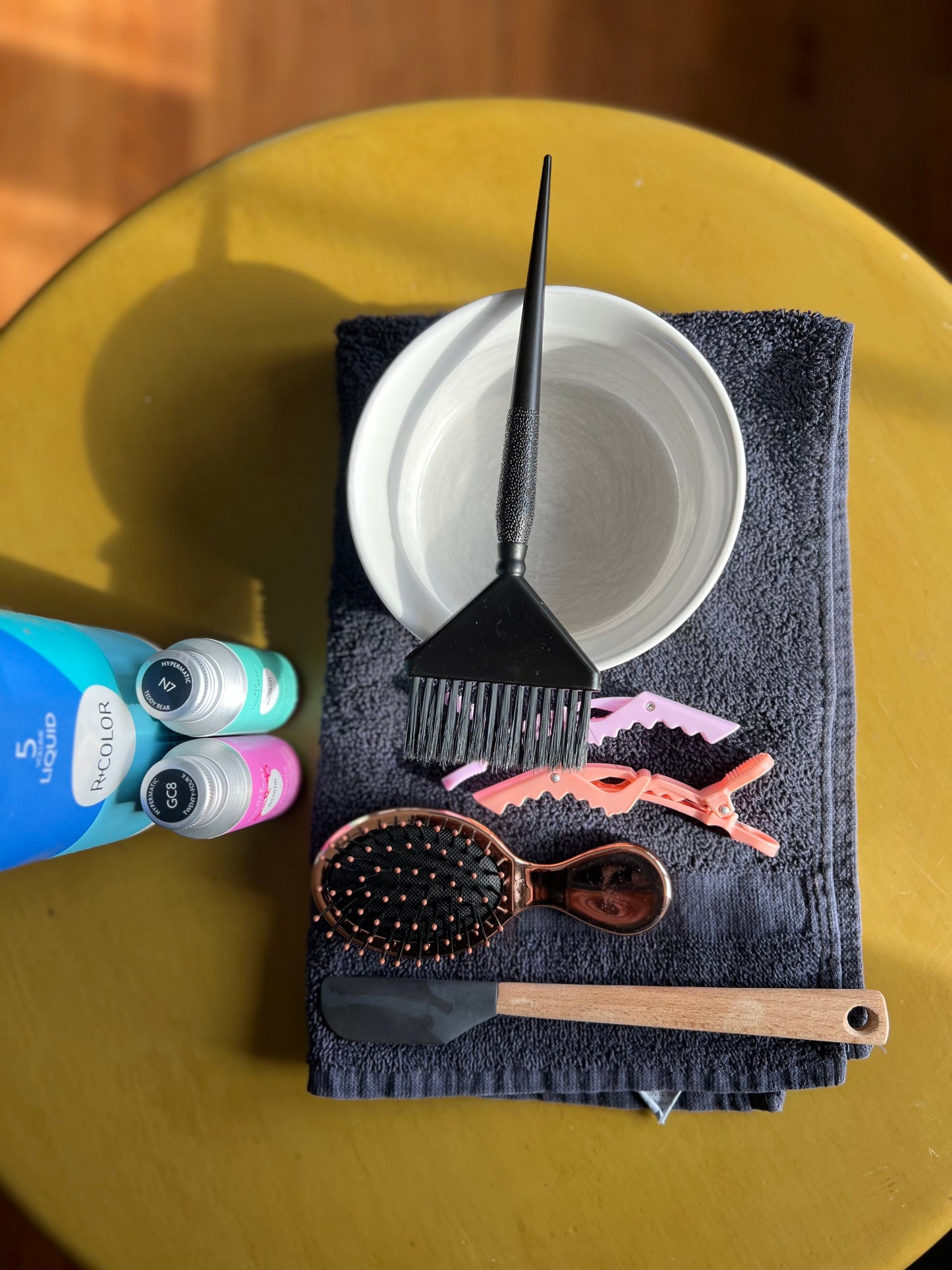 How Hairstylists Can Increase Weekly Income Without Adding More Clients